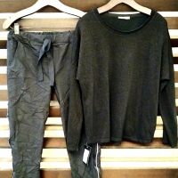 Jogger italiano arrugado soft y buzo gastado